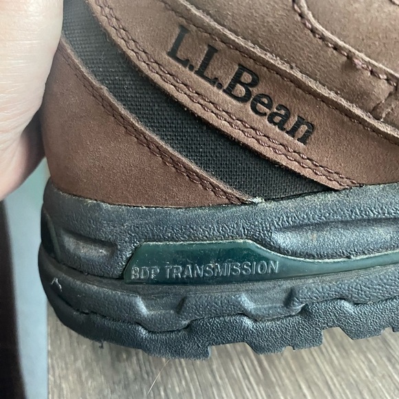 L.L. Bean Waterproof Vertigrip Hiking outdoor sneakers - Picture 5 of 15